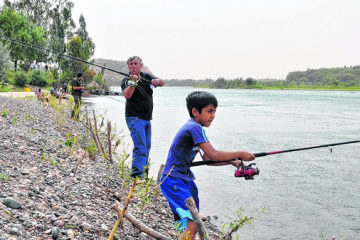 La pesca en el río Negro