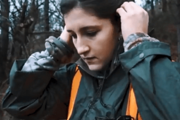 Video de una joven cazadora