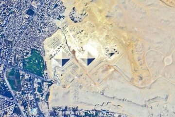 Detectan un gigantesco canal que conecta las pirámides egipcias