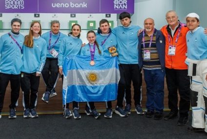 Una de plata y dos de bronce