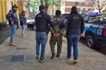 Imputan a nueve personas por comprar armas legalmente y desviarlas al mercado ilegal Imputan a nueve personas por comprar armas legalmente y desviarlas al mercado ilegal