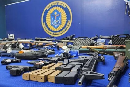 Prisión preventiva y embargos para la banda que desvió armas al mercado ilegal