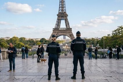 Presunción de legitimidad: Las claves de la nueva ley que regula el uso de armas policiales en Francia