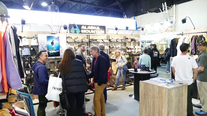 El stand de Alaska Mountain en la 25° Expo Aicacyp Aire Libre