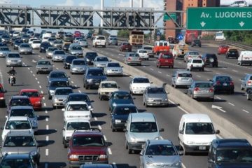 Cómo actuar ante una detención inesperada en una autopista Cómo actuar ante una detención inesperada en una autopista